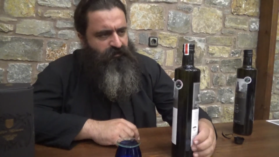 moni toplou amvrosios skarvelis